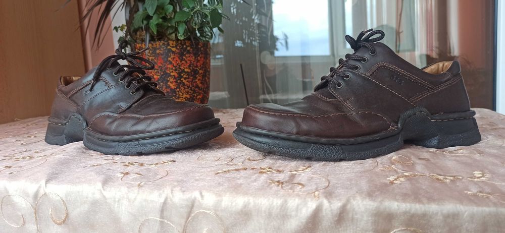 Salomon№43 1/3-210лв,Thimberland№ 43-160лв Kappa № 42-70 лв.ARO №42-35