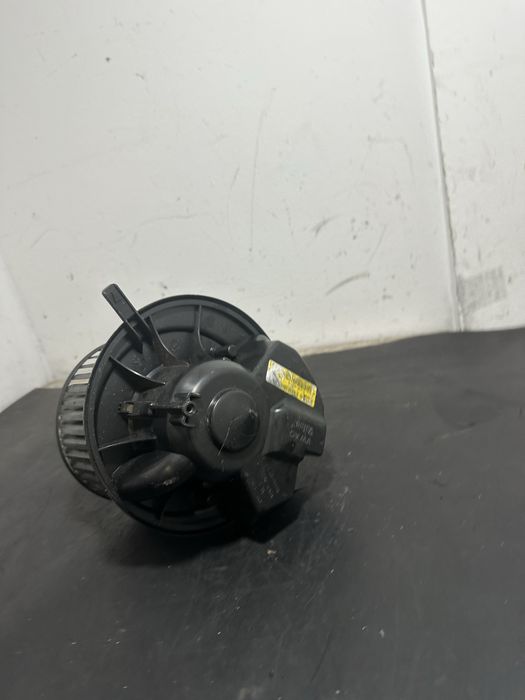 ventilator aeroterma bord Audi A3 8P Q3 2003-2010 | 1K1820015