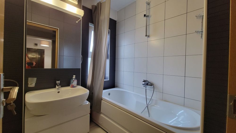 De inchiriat apartament 2 camere