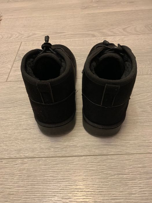 Черни боти, номер 35, нови