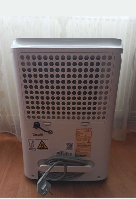 Dezumidificator Comfee, 20 l, 40m²/100m³.