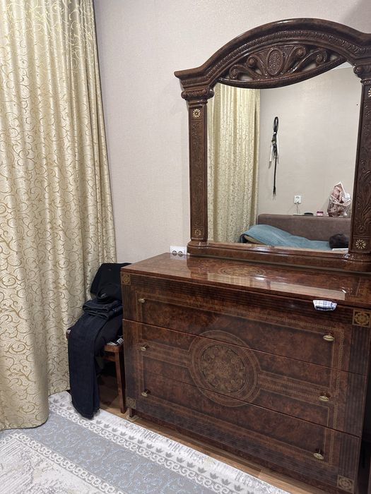 Продам срочно комплект