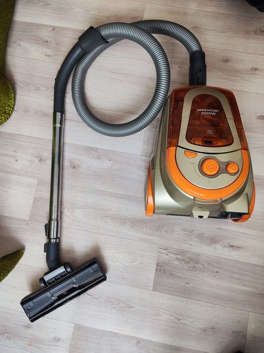 Продам пылесос б/у