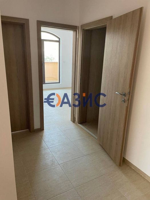 Продава се Четиристаен апартамент в к.к. Елените - 189 кв.м за 559 €/кв.м - Снимка #1