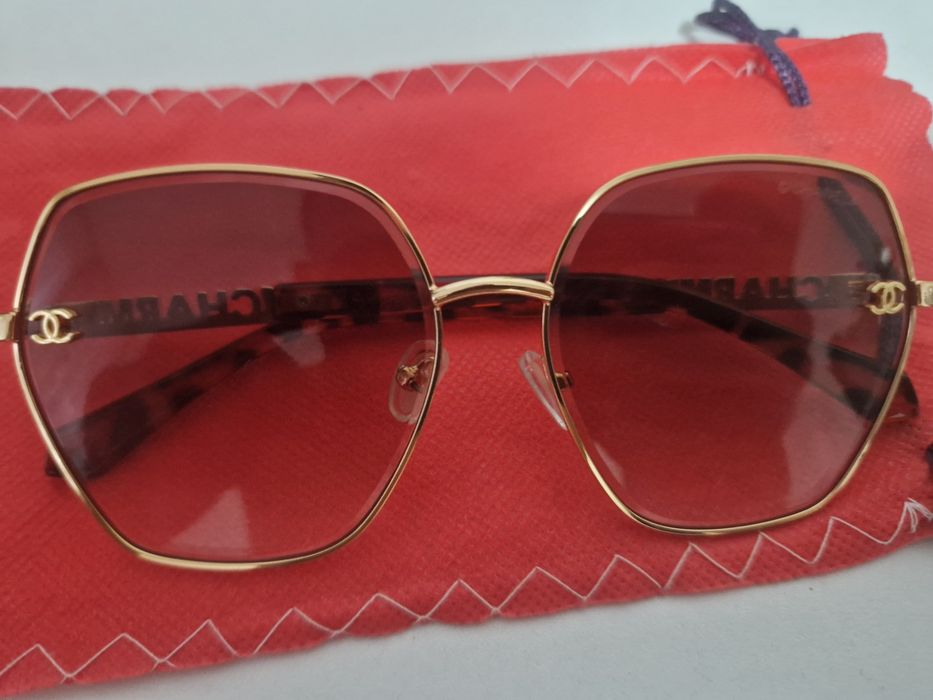 Ochelari de soare Chanel
