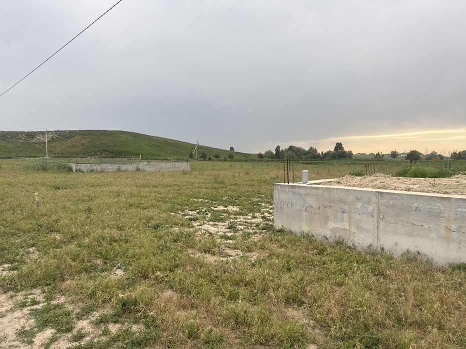 Продам ровный участок 5 соток