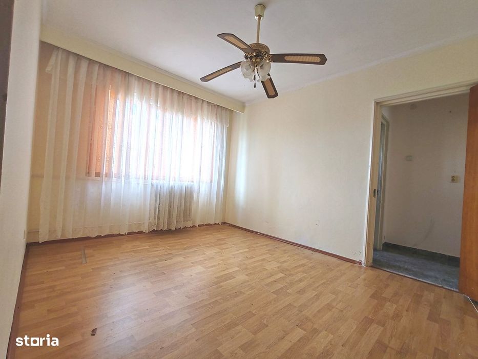 Apartament 2 camere Trivale-Complex 1, etaj 3/4, balcon