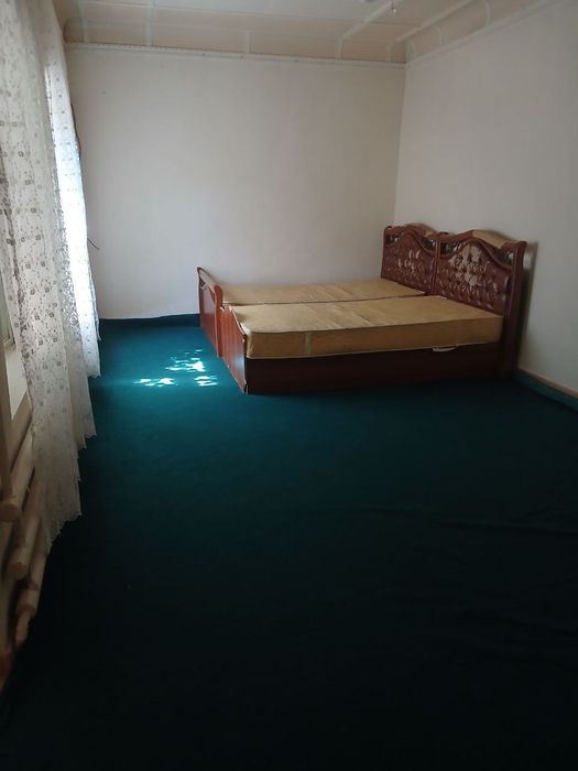 Ijaraga uy bor hovlidan