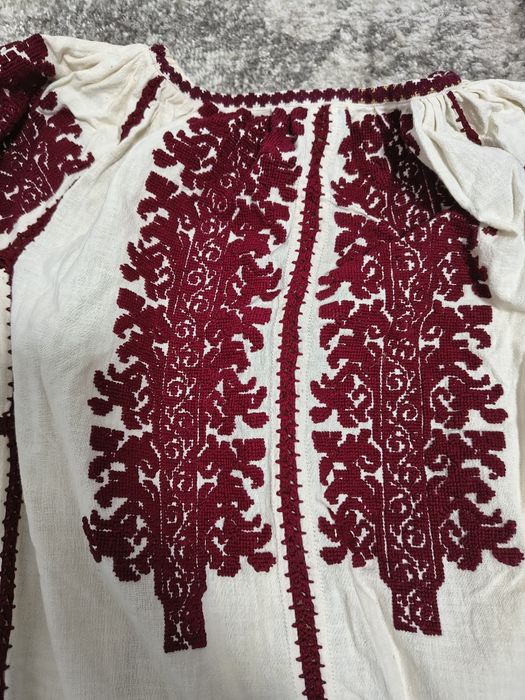 Costum Tradițional Vechi