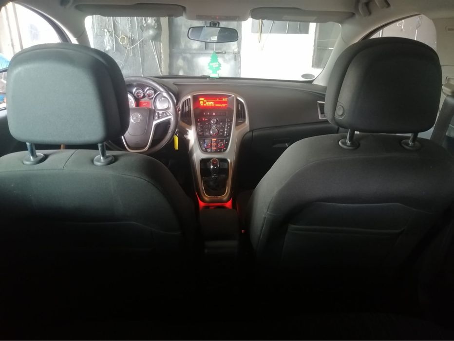 Opel Astra J 2012 de vânzare