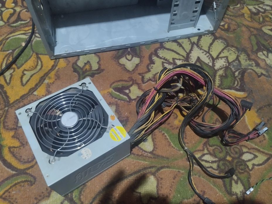 Материнская плата