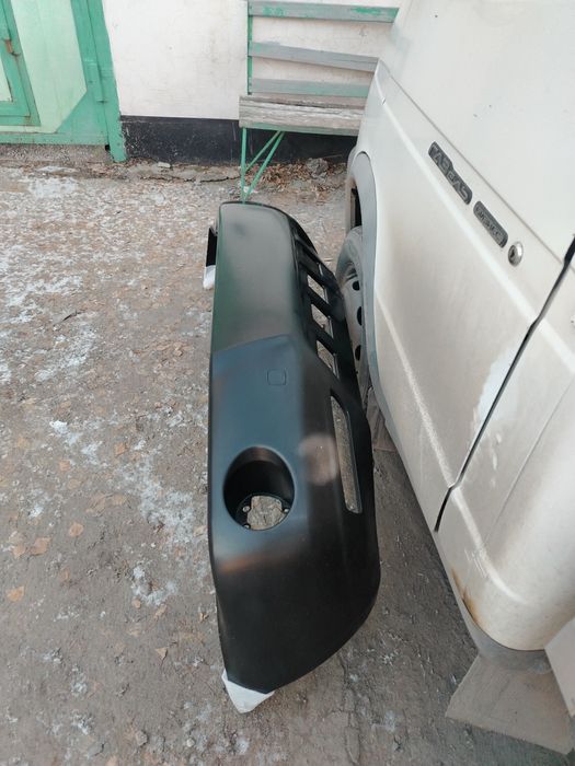 Тойота хайлендер01-06г бампет