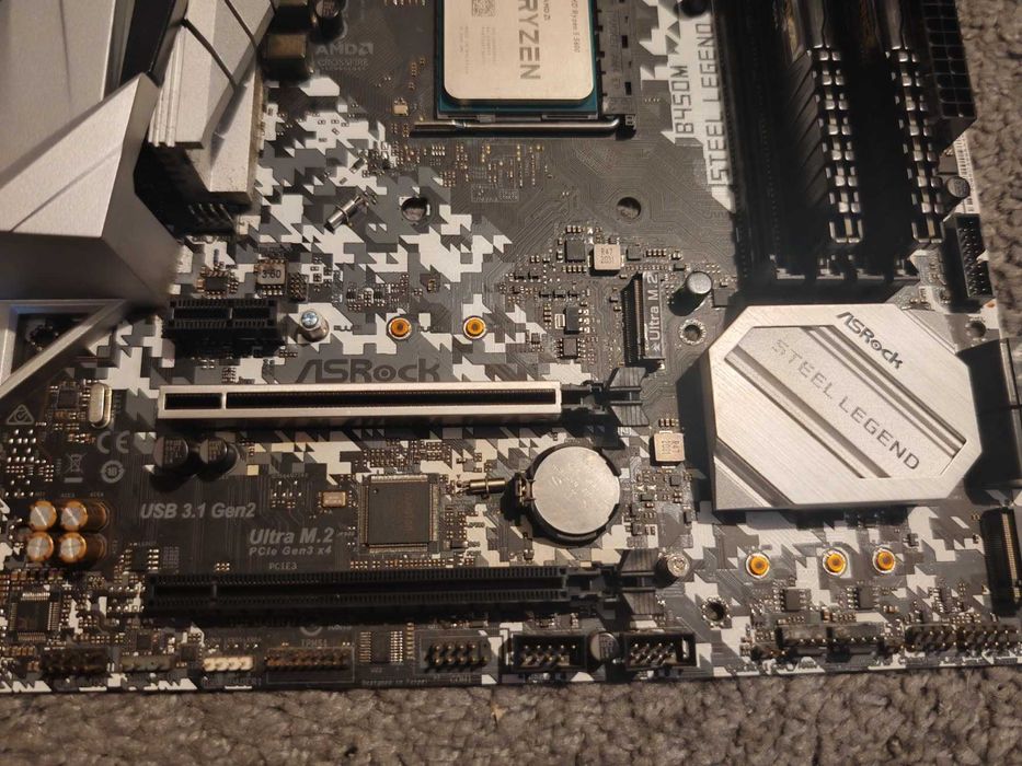 ASRock B450M Steel Legend + Ryzen 5 5600, шестядрен 3.5/4.4GHz АМ4 + 16GB РАМ DDR4