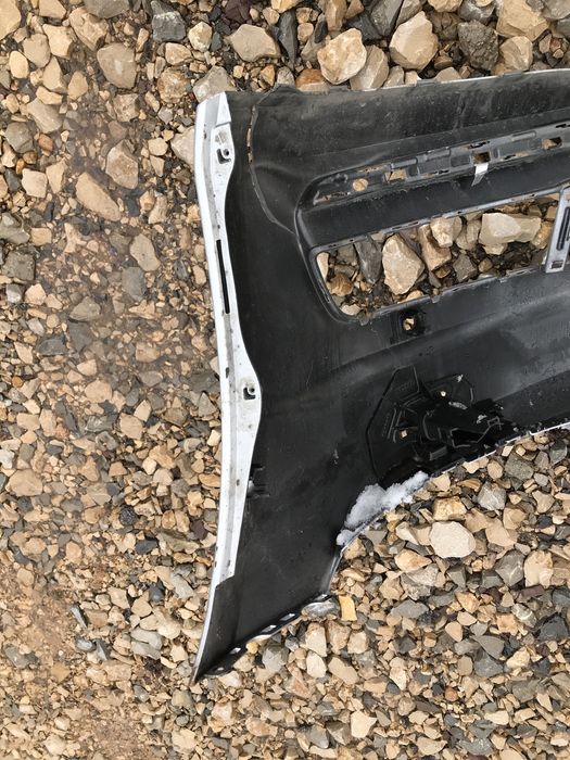 Предна броня за VW Touran 2015-