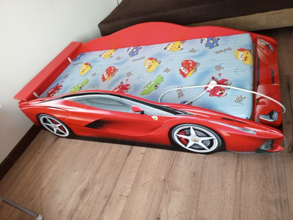 Детская кровать МАШИНКА