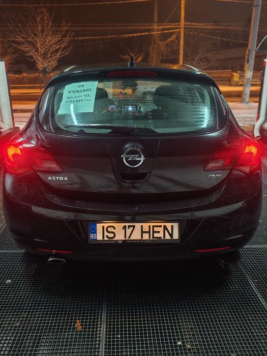 Opel Astra J 2.0  CDTI
