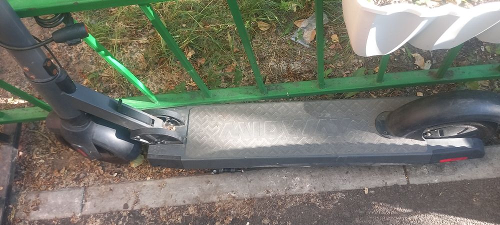 Продам электро самокат не дорого