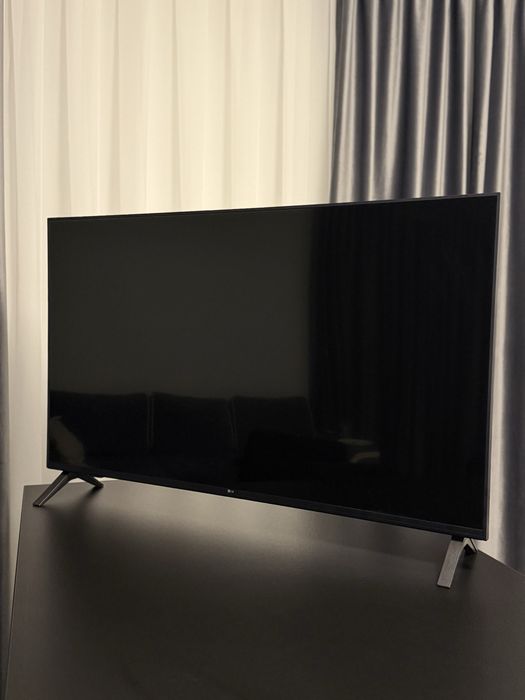 LG Smart TV 43” 4K Ultra HD, 108 cm – Ca Nou, cu garanție