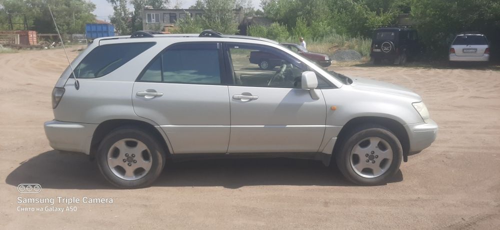 Продам Lexus rx 300