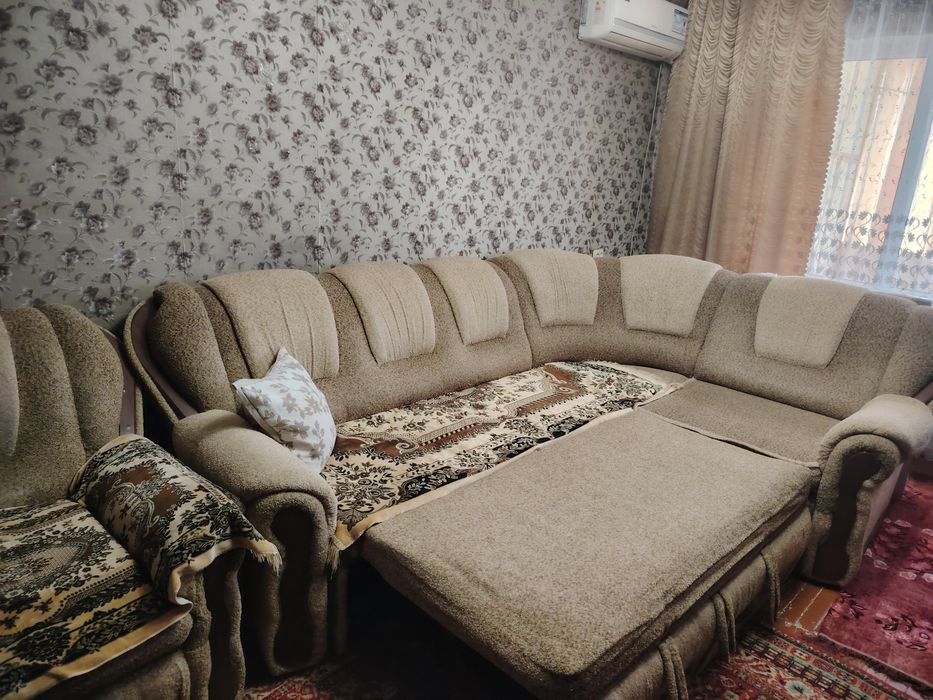 Угловой диван, с креслом