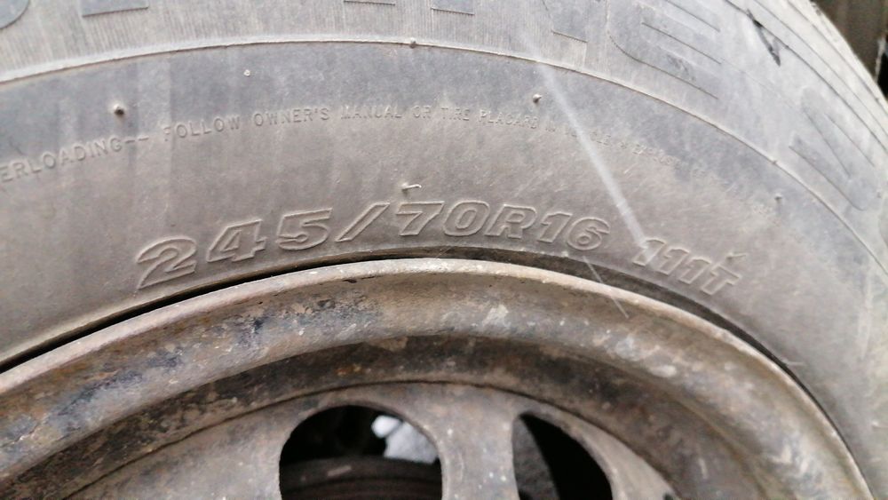 Продам зимнюю резину