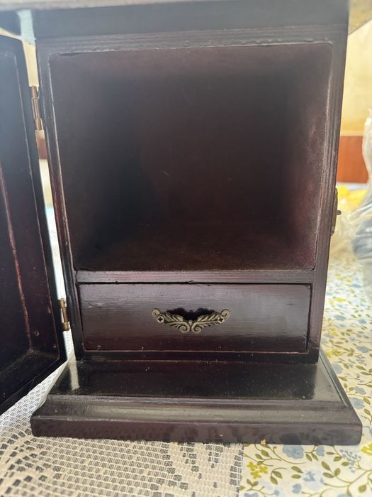 Антикварен часовник