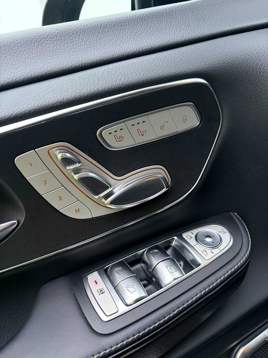 MERCEDES-BENZ V-Class 2023 — imagine 4