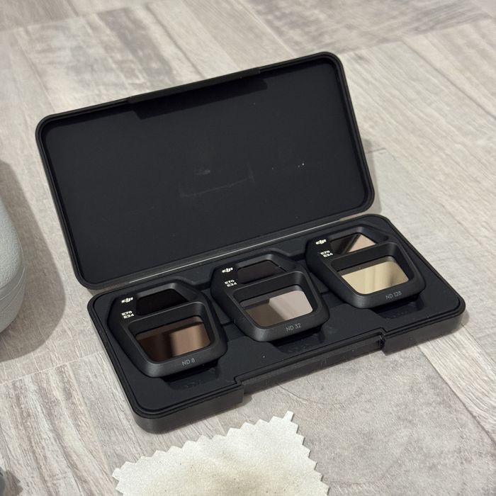 DJI Air 3S Combo Plus RS 2