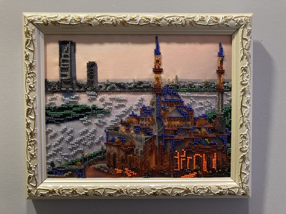 Картина на бисире молящийся мальчик