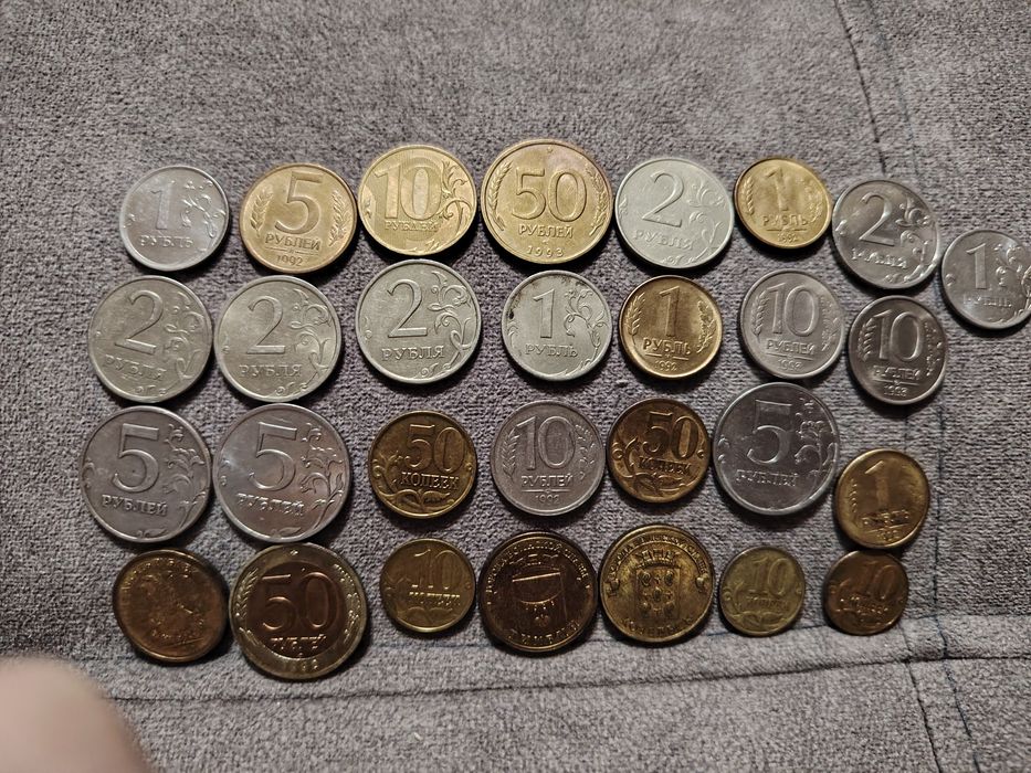 Продам монеты. У