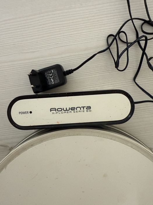 Robot aspirator Rowenta X-Plorer Serie 60 RR7447WH + stație încărcare + mop