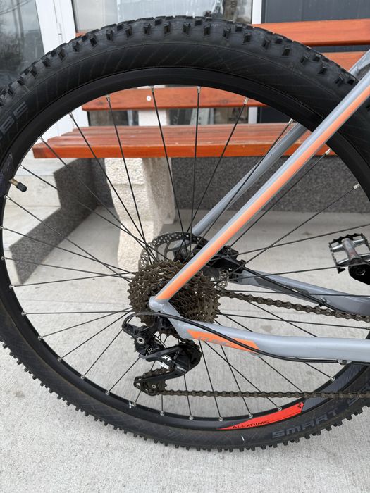 Планински велосипед Cube Acid 29/L