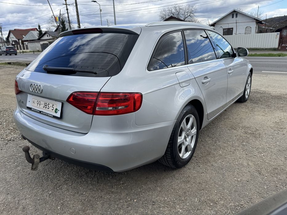 Audi A4 b8 2.0d Automat Euro 5