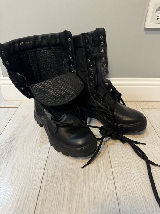 Продам берцы