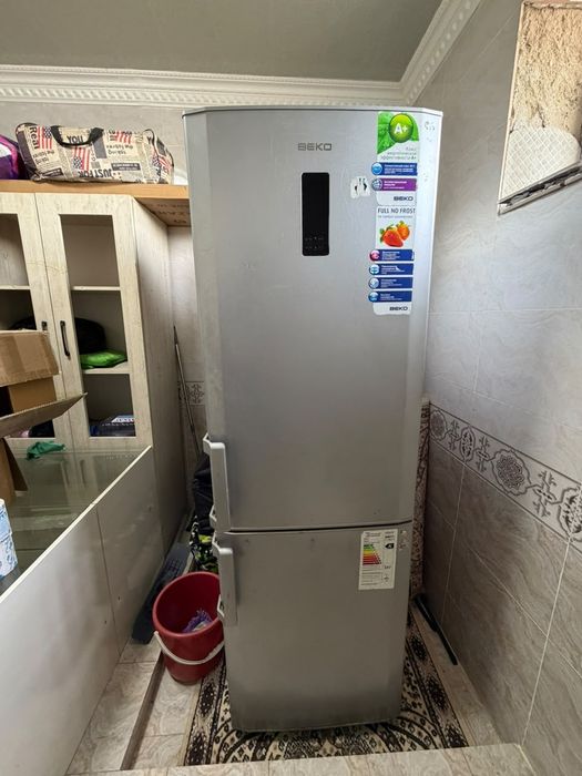 Холодильник  Beko