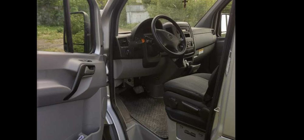 Мерседес спринтер