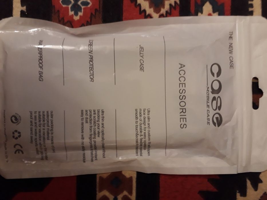 Продам чехол на Samsung J5 prime