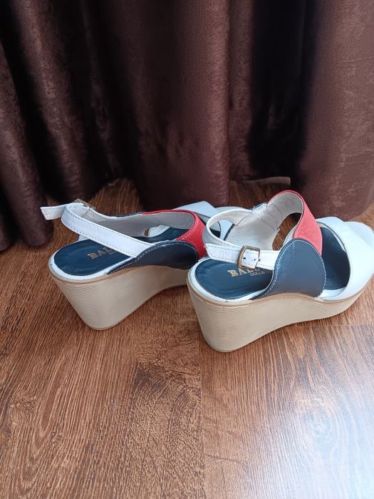 Сандали от естествена кожа, 36 номер