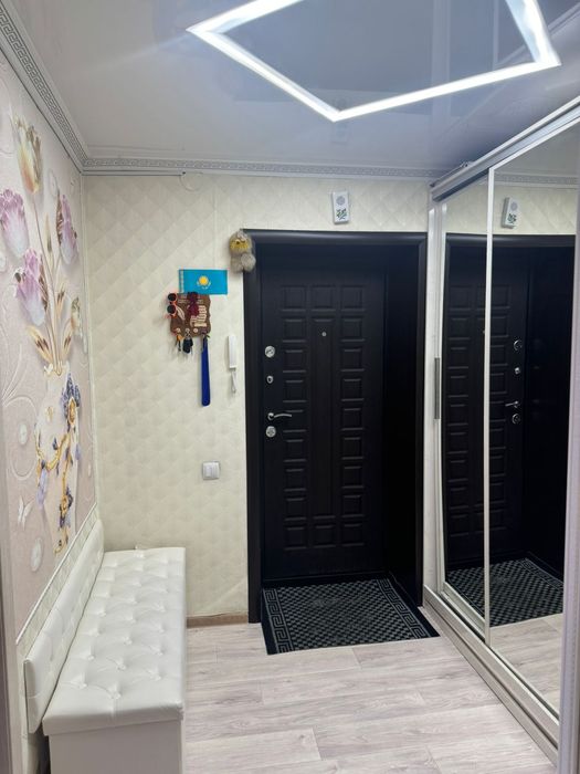 Продам 2к квартиру р-н Береке 5/5