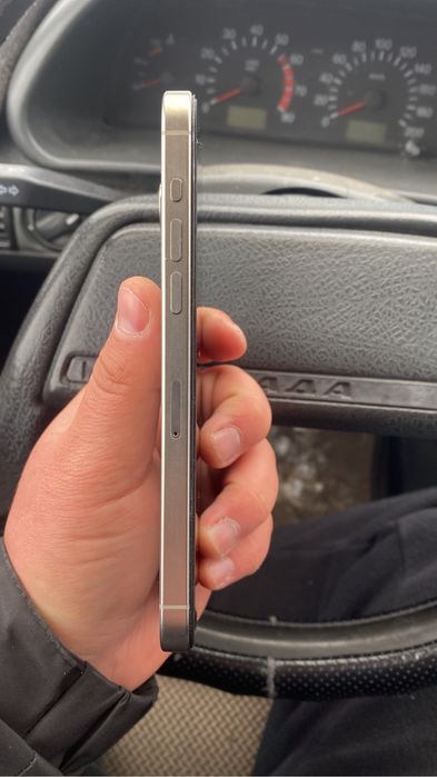 айфон 15 про мах