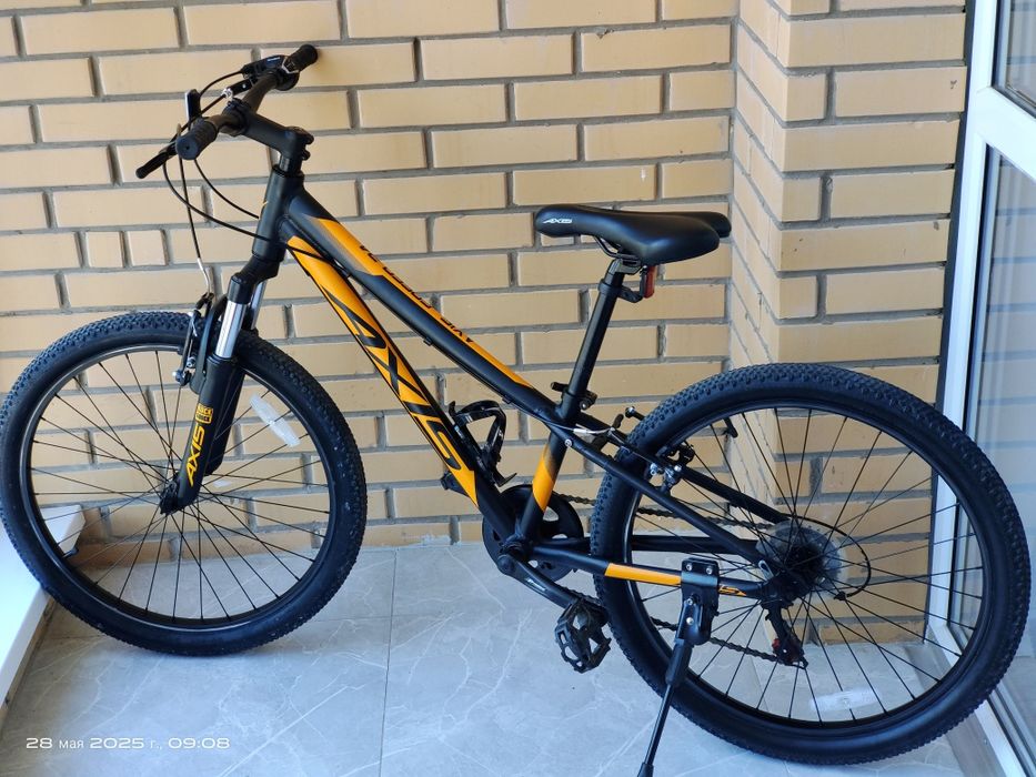 Продам велосипед Axis 24