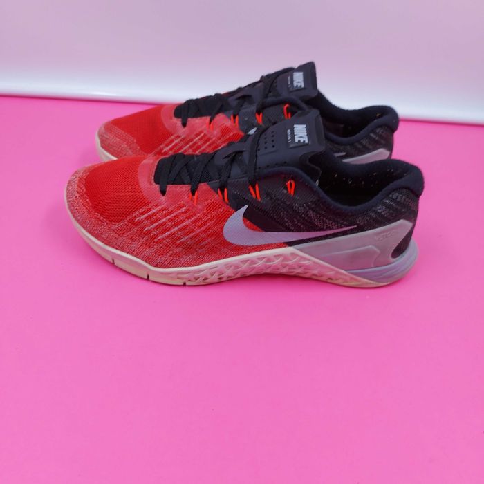 Nike Metkon 3 номер 43 Оригинални мъжки маратонки