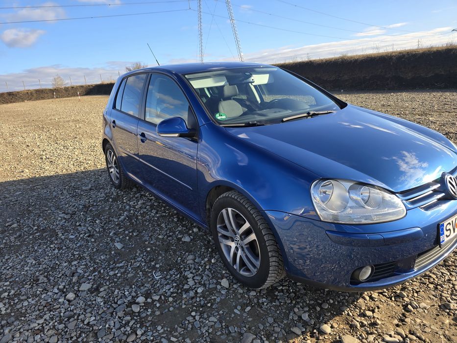 VW Golf 5/1,9/105 cp/trapa/climatronic/senzori parcare ploaie lumini