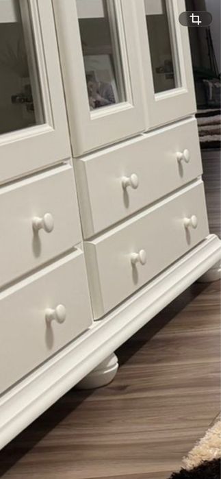 Manere albe din lemn