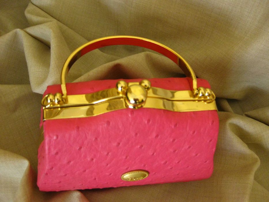 Дамска чанта - еко кожа