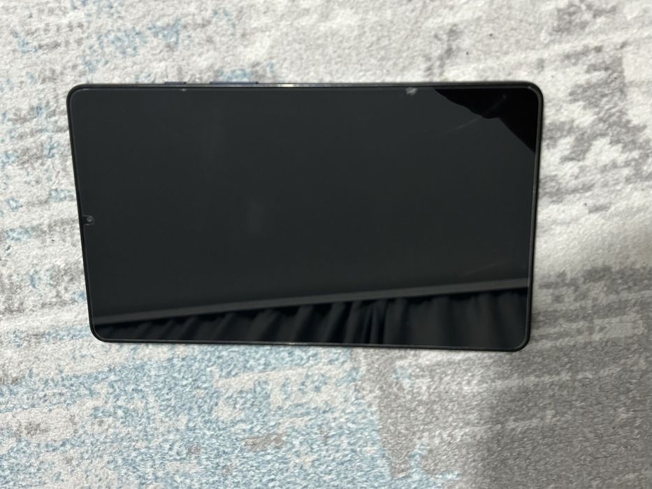 Планшет tab 9 хорошый состояние