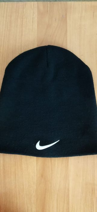 Кожаные шапки с мехом