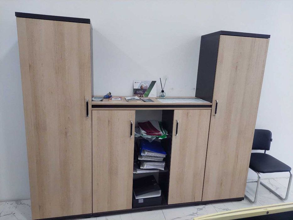 Офис мебел сотилади комплект