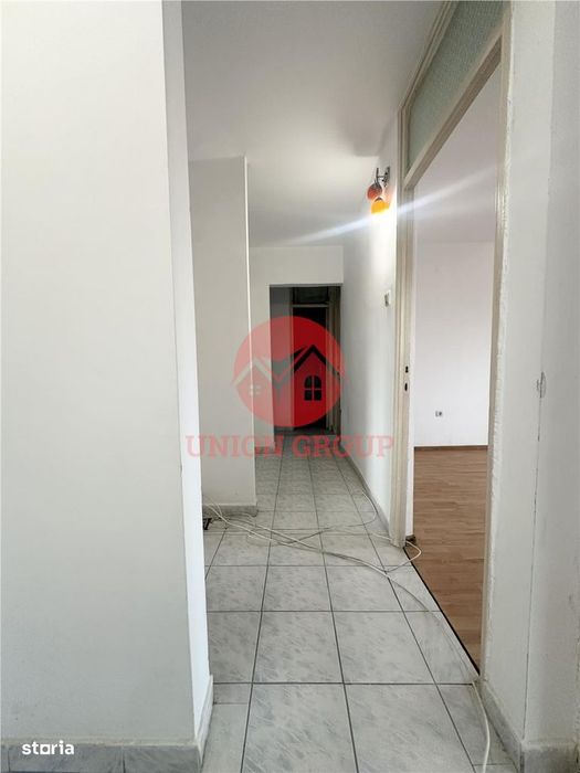 Apartament 4 Camere Decomandat, Etaj 2, Zona KM 4-5