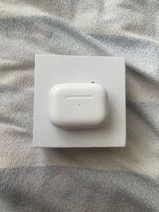 AirPods Pro 2 nefolosite Targu Neamt • OLX.ro